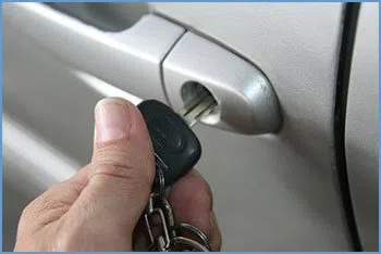 State Locksmith Services Cincinnati, OH 513-494-3063 - 21-unlock-car